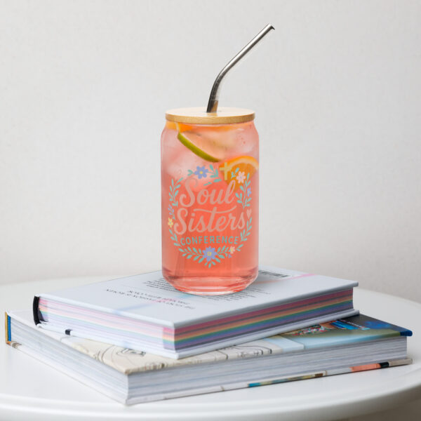 Conference Can-shaped glass