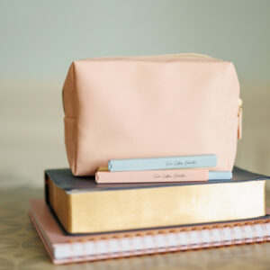 Soul Sisters Devotional Pouch with No-Bleed Bible Highlighters