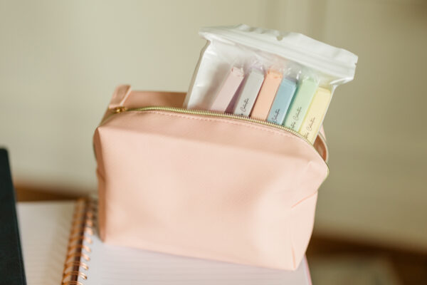 Soul Sisters Devotional Pouch with No-Bleed Bible Highlighters - Image 3